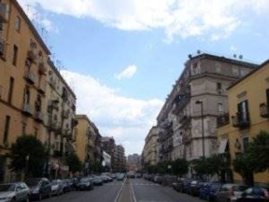 Foto Attività commerciale a Napoli Arenaccia di 2200 m² con 3 locali