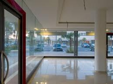 Foto Negozio a Prato Mezzana di 120 m² con 2 locali in affitto