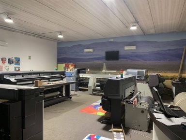 Foto Magazzino a Rignano sull'Arno Centro di 500 m² con 10 locali