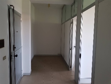 Foto Ufficio a San Giuliano Terme Ghezzano di 76 m² con 3 locali in vendita