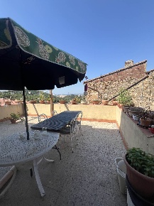 Foto Appartamento a Santa Luce Centro di 307 m² con 11 locali in vendita