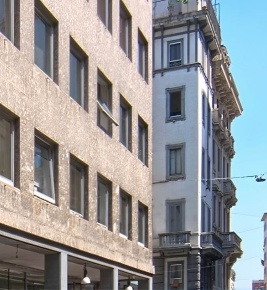Foto Ufficio a Milano Borgogna - Largo Augusto di 122 m² con 5 locali