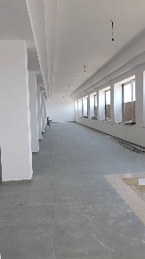Foto Attività commerciale a Messina Centro Storico di 170 m² con 1 locali