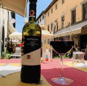 Foto Ristorante in Via Roma, Montecarlo Centro di 40 m² con 2 locali