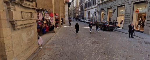 Foto Negozio a Firenze Duomo di 70 m² con 1 locali in vendita