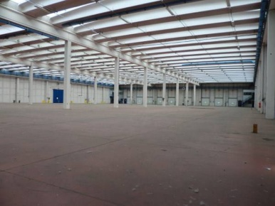 Foto Magazzino a Rozzano Centro di 6200 m² in vendita
