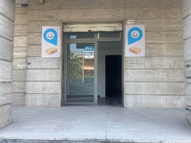 Foto Attività commerciale in Via Galatina 234, Santa Maria Capua Vetere
