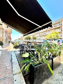 Foto Attività commerciale in Via Lungolinea Pio VI, Terracina Centro