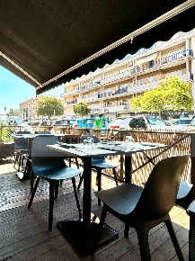 Foto Attività commerciale in Via Lungolinea Pio VI, Terracina Centro