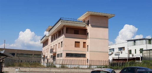 Foto Ufficio a Salerno Zona Industriale - San Leonardo di 1500 m²