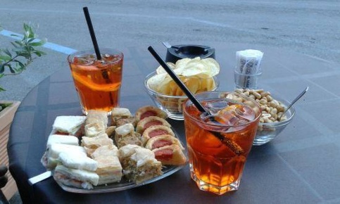 Foto Bar a Chioggia Centro Storico di 120 m² con 3 locali in vendita