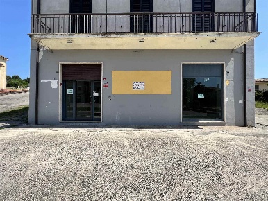Foto Negozio in Via Casilina Nord 134, Frosinone Madonna Della Neve