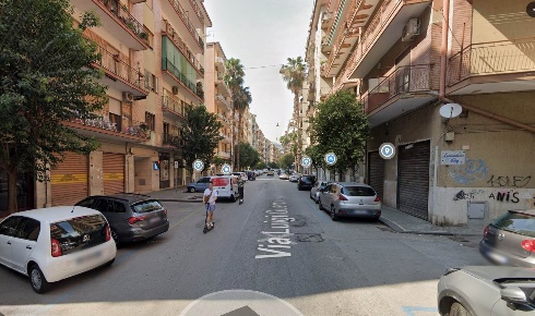Foto Negozio in Via Luigi Guercio  241, Salerno Irno - Brignano di 54 m²