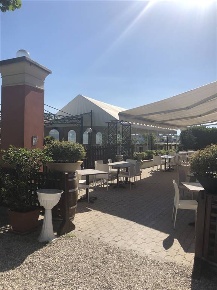 Foto Ristorante a Mantova Valletta Valsecchi di 1000 m² con 6 locali