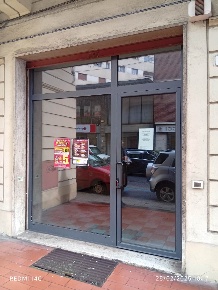 Foto Negozio a Pistoia Vergine di 130 m² con 1 locali in affitto