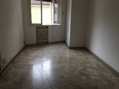 Foto Ufficio in VIA GIARDINO, Venezia Mestre di 90 m² con 5 locali
