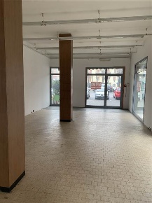 Foto Negozio a Rottofreno Centro di 80 m² con 1 locali in affitto