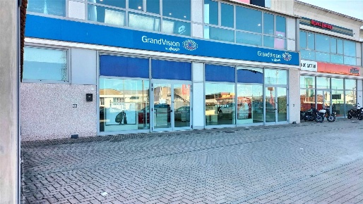 Foto Attività commerciale a Livorno Corea di 400 m² con 3 locali in affitto
