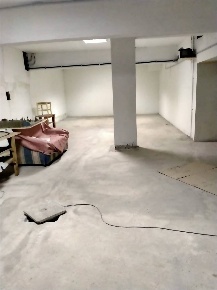 Foto Negozio a Latina Centro di 42 m² con 2 locali in vendita