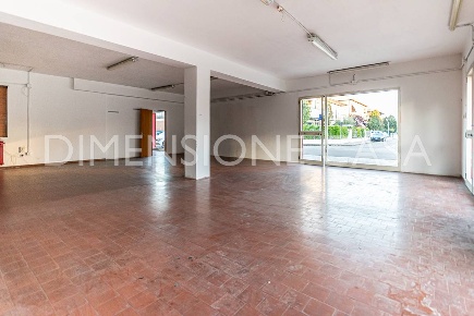 Foto Attività commerciale a Carpi Quartirolo - Meloni di 390 m² in vendita