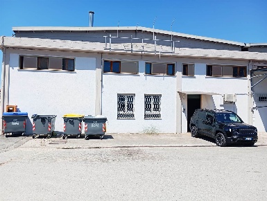 Foto Ufficio in Strada di Sabbione 65, Terni Maratta - Sabbione di 290 m²