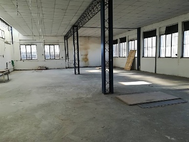 Foto Laboratorio a Campi Bisenzio San Donnino di 330 m² con 1 locali