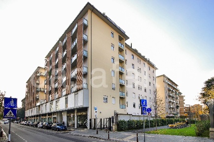 Foto Ufficio in Via Statuto 18/C, Bergamo San Paolo di 110 m² con 3 locali