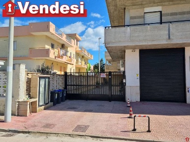 Foto Magazzino in VIA GALILEO GALILEI 5, Margherita di Savoia Centro