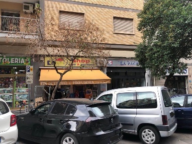 Foto Negozio a Palermo Politeama - Ruggiero Settimo di 130 m² con 1 locali