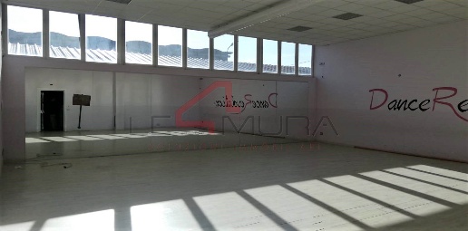 Foto Attività commerciale a Nogara Alberoni di 930 m² in affitto