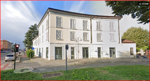 Foto Hotel a Monza Triante di 1354 m² con 10 locali in vendita