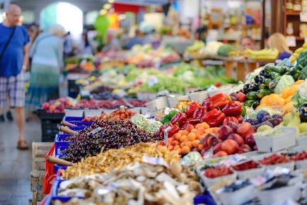 Foto Attività commerciale a Cecina Cecina Centro di 70 m² con 1 locali