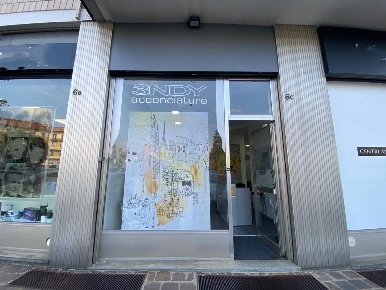 Foto Attività commerciale in piazza adua 6, Biella Masarone di 58 m²
