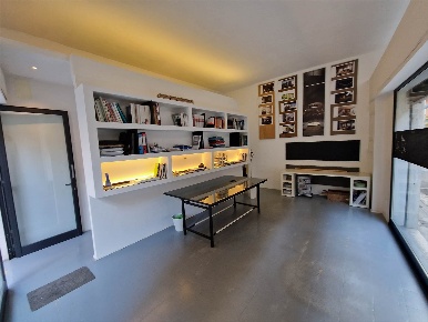 Foto Negozio in via numa pompilio  48, Brindisi Commenda di 51 m²