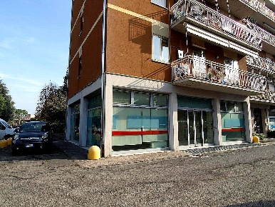 Foto Ufficio a Vignola Centro di 208 m² con 6 locali in affitto