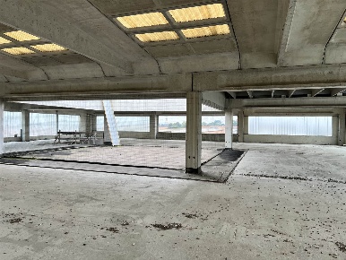 Foto Ufficio in Via Nilde Iotti, Pieve Emanuele Centro di 900 m² in vendita