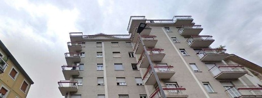 Foto Appartamento in via Toti  52, Sondrio Centro di 97 m² con 3 locali