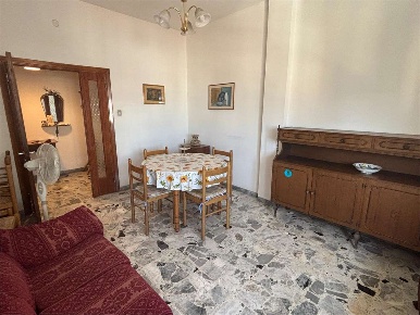Foto Appartamento in viale Bovio  167, Pescara di 90 m² con 5 locali