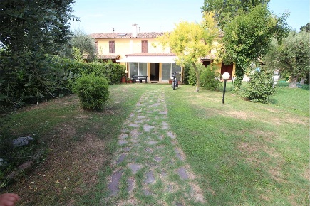 Foto Villa a schiera in Via Amedeo Modigliani, Fano Paleotta di 205 m²
