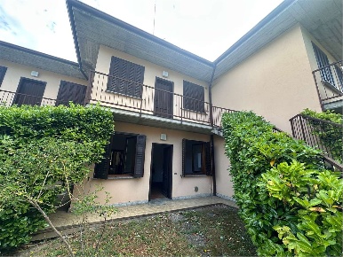 Foto Appartamento in VIA PANIGATTI  16, Eupilio di 50 m² con 2 locali