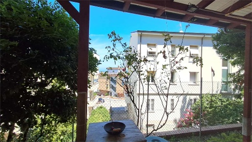 Foto Appartamento a Ancona di 80 m² con 3 locali in vendita