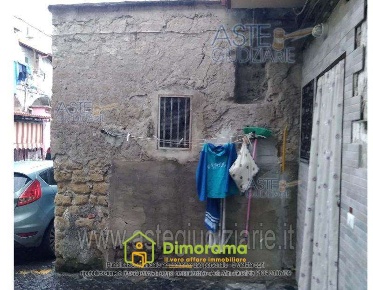 Foto Magazzino in Corso Sirena 36 80147 Napoli NA Italia, Napoli di 15 m²