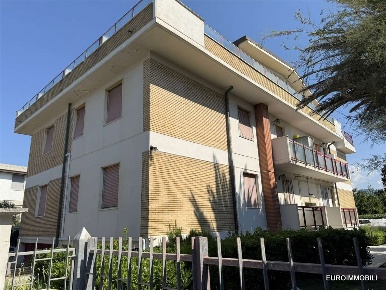Foto Appartamento in Comano, Carrara Marina di Carrara di 75 m² in vendita