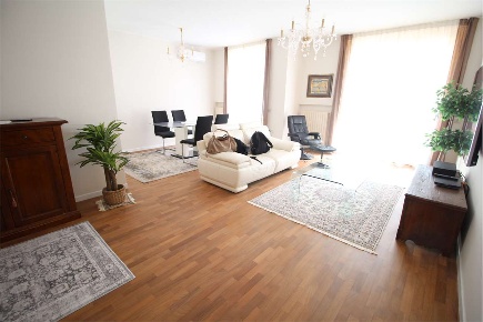 Foto Appartamento in Via Fabio Filzi, Fano Lido di 180 m² con 6 locali