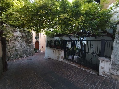 Foto Appartamento a Rovereto di 70 m² con 3 locali in affitto