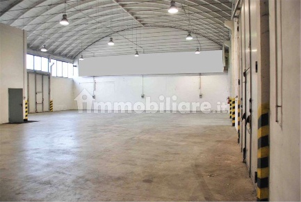 Foto Capannone industriale in via E. Mattei 18, Gattatico Vecchia Puglia