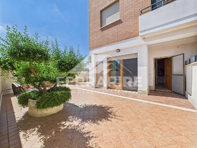 Foto Appartamento in Via di Acilia 221, Roma Acilia di 82 m² con 3 locali