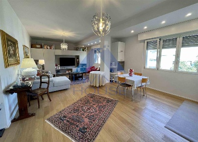 Foto Appartamento in Via Passerini, Monza Centro Storico di 77 m²