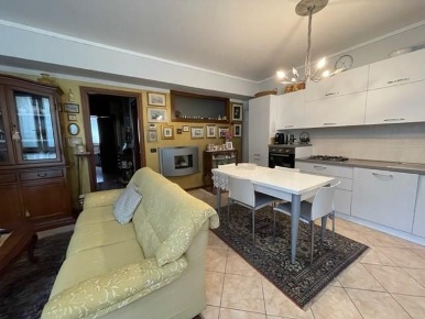 Foto Appartamento in VIA NATALE MORZENTI, Martinengo Centro di 82 m²