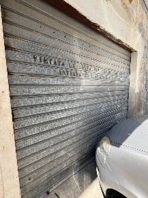 Foto Box in maddalena, Catanzaro Centro Storico di 30 m² con 1 locali